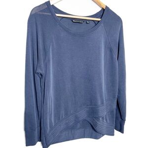 Athleta Grey Long Sleeve Athletic Top Cross Over Pleated Hem Size Medium
